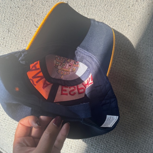 #99 NWT Navy and yellow Spain Baseball hat / cap, never worn - Picture 5 of 6